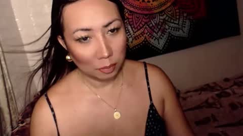 Snapshot of queen_dominatrixx chatting on April 2026 07:34:01 AM CASSANDRA online show from April 2026 07:34:01 AM