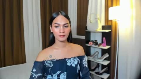 Queen Dyosa online show from November 2025 05:13:02 PM