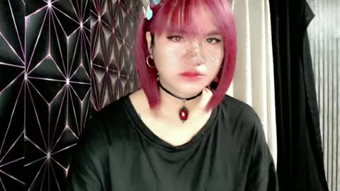 Snapshot of queen_elicktra chatting on June 2026 11:49:01 PM JOY online show from June 2026 11:49:01 PM