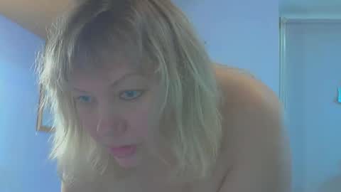 Snapshot of queen_jane8 chatting on November 2025 04:55:01 PM queen_jane8 online show from November 2025 04:55:01 PM