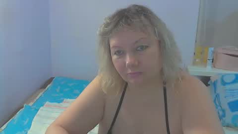 Snapshot of queen_jane8 chatting on November 2025 04:51:01 PM queen_jane8 online show from November 2025 04:51:01 PM