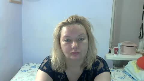 Snapshot of queen_jane8 chatting on June 2026 07:16:02 PM queen_jane8 online show from June 2026 07:16:02 PM
