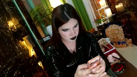Snapshot of queen_kendalx19 chatting on July 2026 11:31:01 PM Kendal online here from 6am-3pm philippine time online show from July 2026 11:31:01 PM