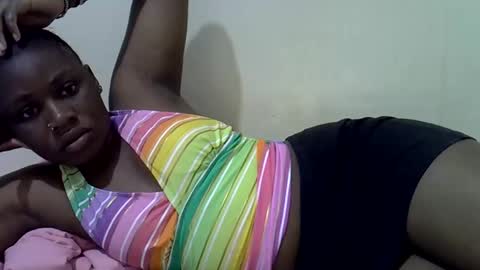queen_leilla online show from May 2026 05:46:02 AM