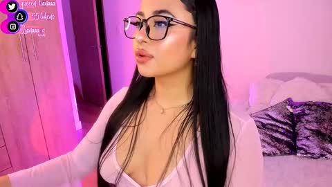 Snapshot of queen_liana chatting on December 2024 04:56:02 AM Liana  online show from December 2024 04:56:02 AM