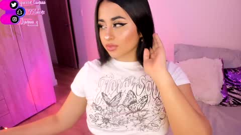 Snapshot of queen_liana chatting on January 2025 05:29:02 AM Liana  online show from January 2025 05:29:02 AM