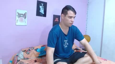  Queen night  online show from January 2026 12:43:01 PM