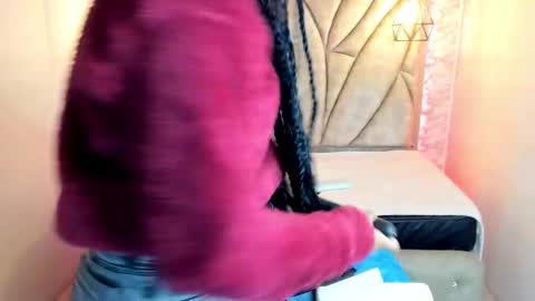   online show from March 2025 12:04:02 PM