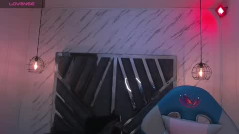   online show from October 2025 11:32:02 AM