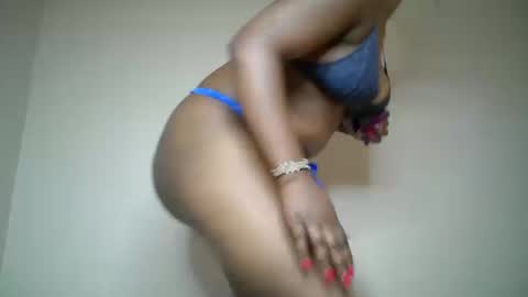 queen_pretty1 online show from March 2026 06:52:01 AM