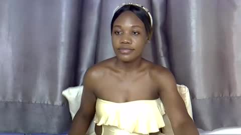 Snapshot of queenbest chatting on April 2026 06:57:01 AM Cindy Melahnin online show from April 2026 06:57:01 AM