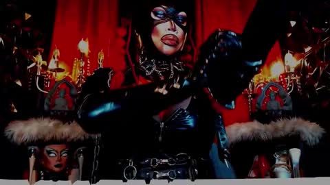Snapshot of queendomcum6 chatting on September 2025 04:10:02 PM Wanda Luna online show from September 2025 04:10:02 PM