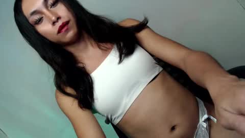 just call me QUEEN and ill be there online show from March 2025 05:35:02 PM