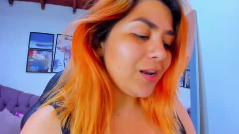 Queen online show from February 2025 07:22:02 PM