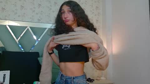 QUEENJEENN online show from March 2026 06:31:02 AM