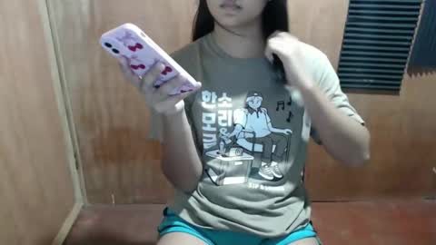 queenkrissha online show from January 2026 12:31:02 PM