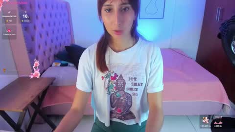 Andrea  online show from March 2026 01:54:02 PM