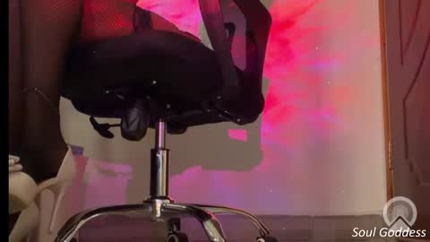 Snapshot of queenmaheliya chatting on December 2025 08:57:02 PM queenmaheliya online show from December 2025 08:57:02 PM