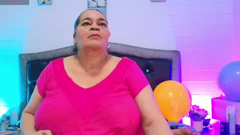 VickyBoobss online show from April 2026 01:30:01 PM