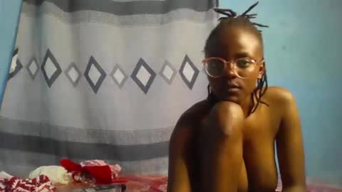 queenmerliz331240 online show from February 2025 01:54:02 PM