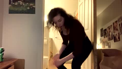 Sarlei Sar-uh-lie online show from January 2025 01:25:02 AM