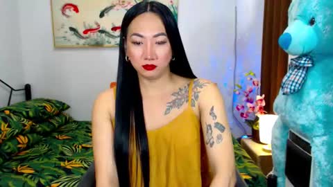 QUEEN online show from January 2025 07:21:01 AM