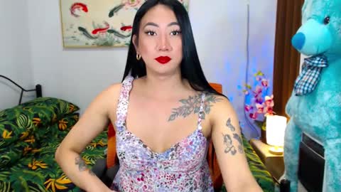 QUEEN online show from February 2025 10:24:02 AM