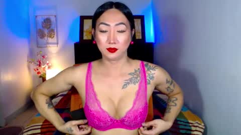 QUEEN online show from February 2025 11:43:02 AM