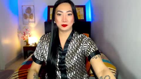 QUEEN online show from February 2025 12:54:01 PM