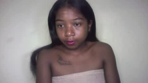 Snapshot of queennaya chatting on June 2026 06:19:01 PM queennaya online show from June 2026 06:19:01 PM