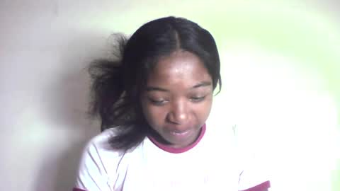 Snapshot of queennaya chatting on July 2026 02:32:01 PM queennaya online show from July 2026 02:32:01 PM