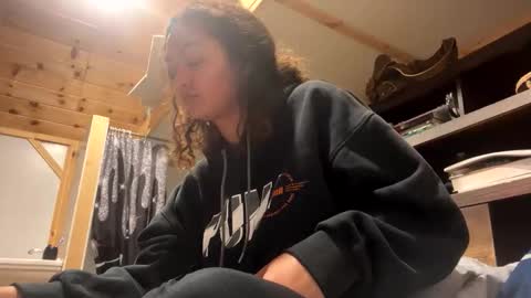 queennefertiti666 online show from February 2026 04:00:01 AM