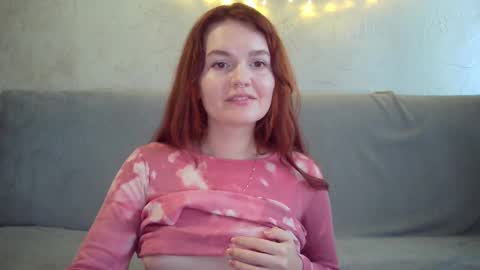 Snapshot of queenofmodels chatting on February 2025 11:32:02 AM QueenOfModels online show from February 2025 11:32:02 AM