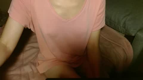 queenoftenderness online show from December 2025 07:20:01 PM