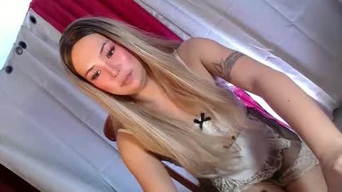 Snapshot of queenofthesouth1 chatting on February 2026 12:14:02 AM QUEEN online show from February 2026 12:14:02 AM