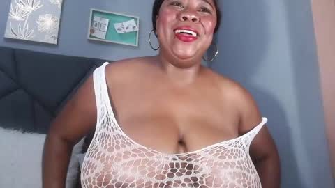 Snapshot of queenrachelbrown chatting on May 2026 01:34:02 AM queenrachelbrown online show from May 2026 01:34:02 AM
