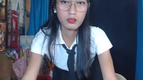 queensteffi online show from January 2025 10:01:01 PM