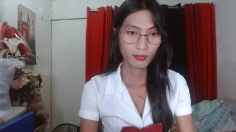 queensteffi online show from September 2025 07:46:02 PM