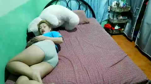 quelly40 online show from January 2026 07:11:01 PM