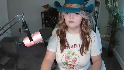 Bri online show from May 2026 10:04:02 PM
