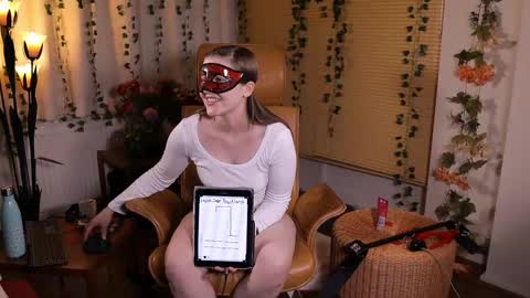 QuinnMonroe online show from February 2025 08:14:02 PM