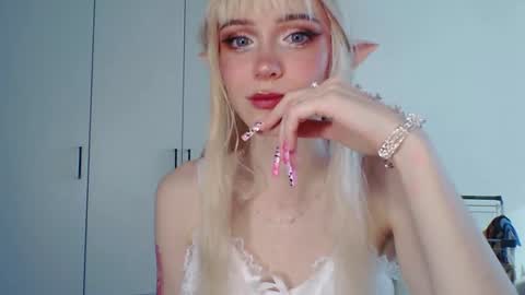 Snapshot of quyenpollio chatting on June 2026 03:22:01 PM Lana Pollio online show from June 2026 03:22:01 PM