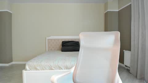 Snapshot of qwoopa chatting on September 2025 08:36:02 AM Leya online show from September 2025 08:36:02 AM