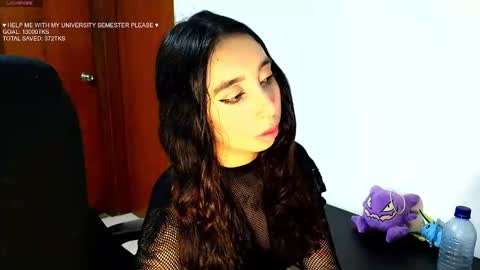 Snapshot of r0ttenangel chatting on November 2025 05:42:02 AM Angel  online show from November 2025 05:42:02 AM