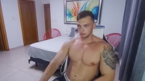 Snapshot of r9dima1998 chatting on October 2025 02:15:01 AM Dmitry online show from October 2025 02:15:01 AM