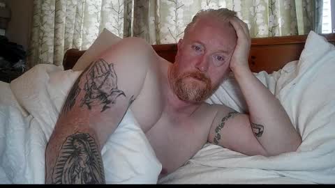 Snapshot of r_o_h_a_n chatting on September 2025 08:47:02 AM r_o_h_a_n online show from September 2025 08:47:02 AM