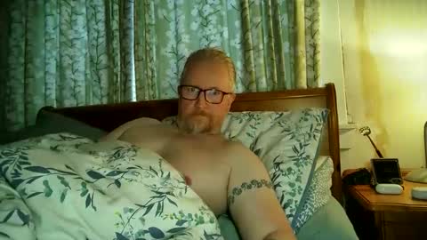 Snapshot of r_o_h_a_n_r_o_o_m chatting on January 2026 01:46:01 PM r_o_h_a_n_r_o_o_m online show from January 2026 01:46:01 PM