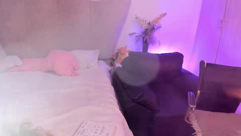 natalia  -  online show from November 2025 04:07:02 AM