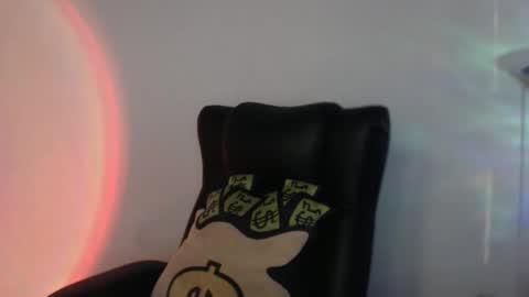    online show from February 2026 01:22:01 AM