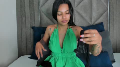 Snapshot of rachel_martinez chatting on February 2025 11:20:01 AM RACHEL online show from February 2025 11:20:01 AM
